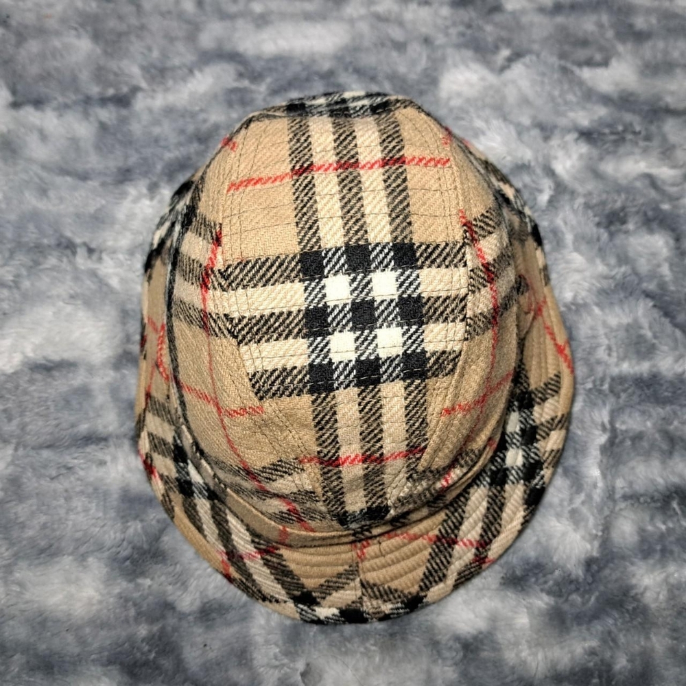 Vintage Burberry Wool Hat - Picture 3 of 9